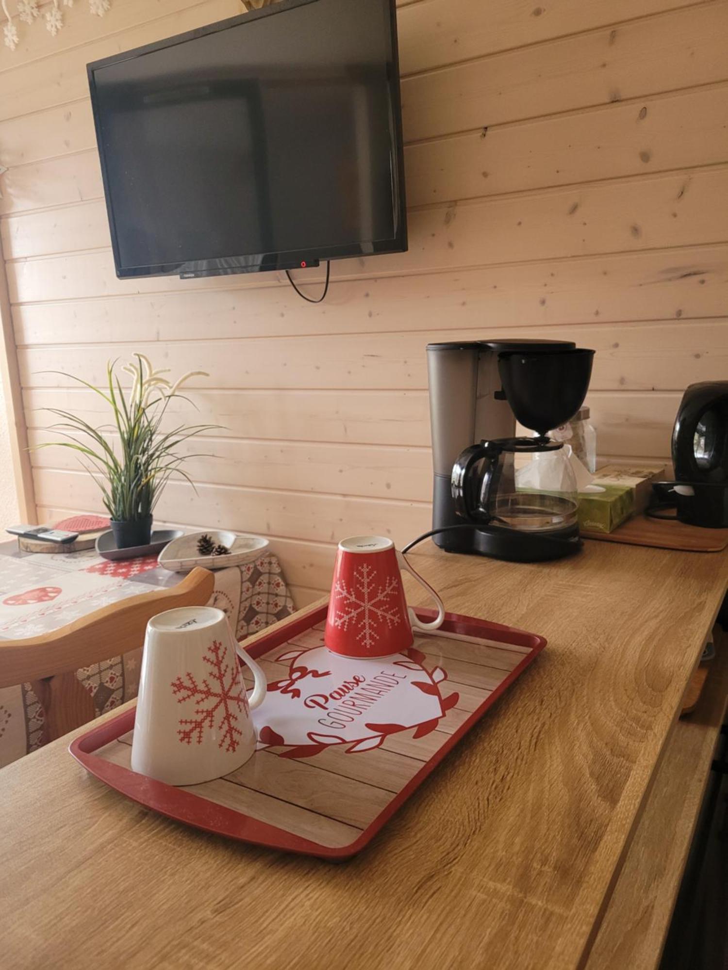 Appartement Le Flocon, Joli Petit Cocon 4 Pers En Rez De Jardin Draps Inclus Les Rousses Exterior foto